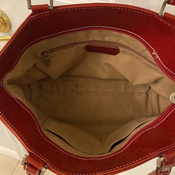 Red leather shoulder purse - Picture 3 of 3